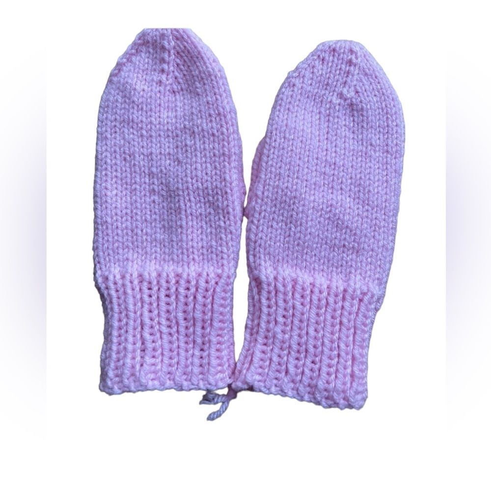 ‎3 for $30! Handmade mittens - Picture 2 of 2